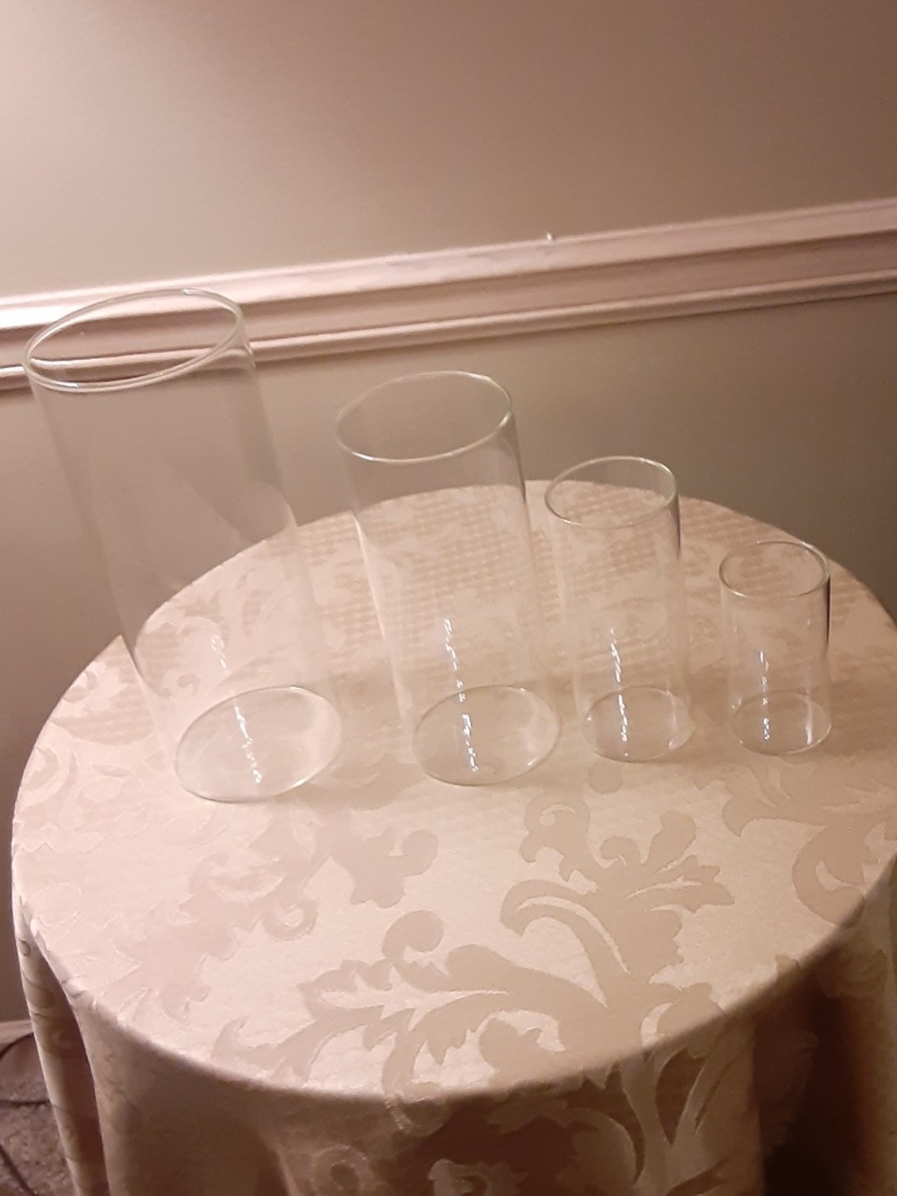 Four Clear Vase Set
